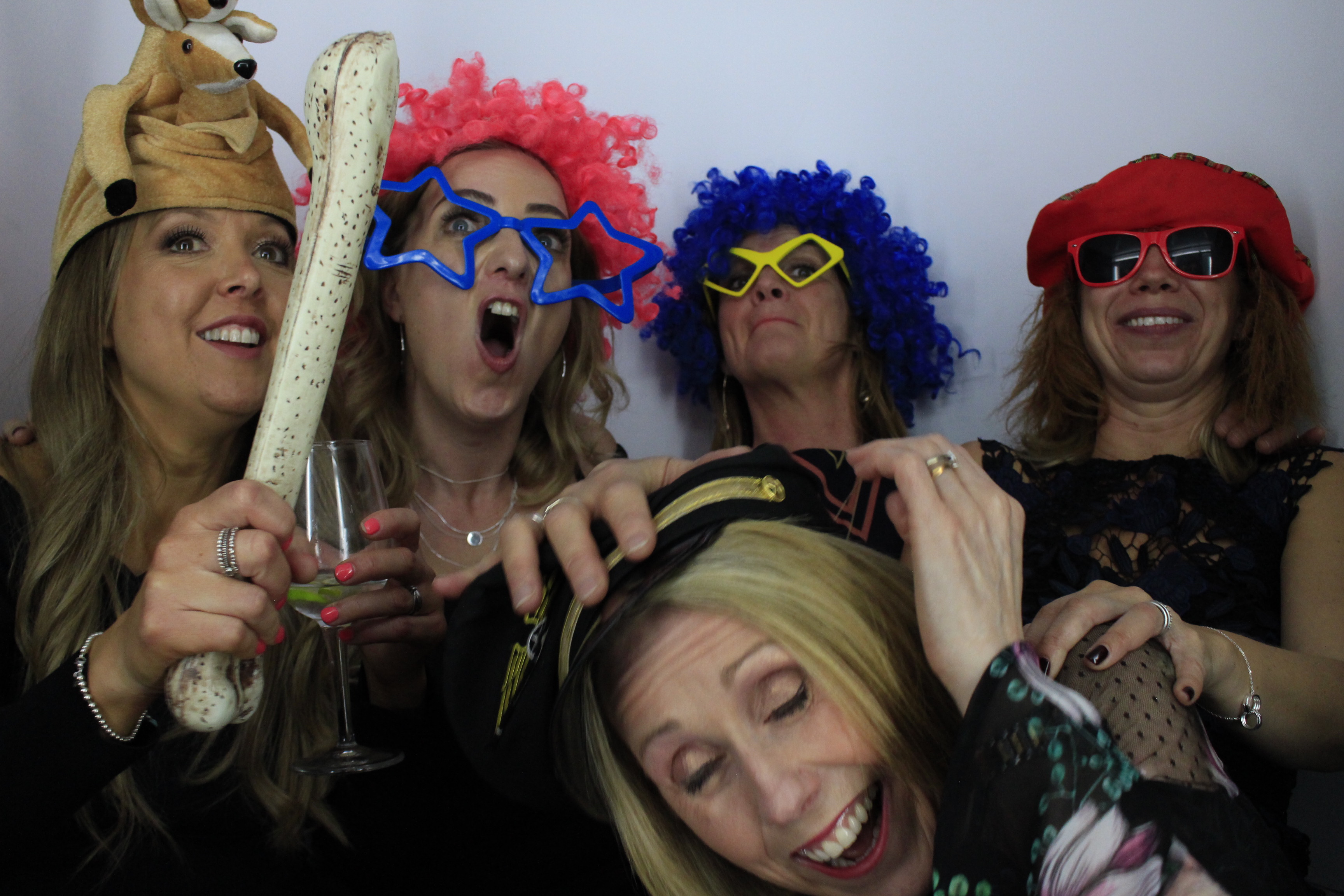 Darren and sarah’s 40th birthday celebration | View more photos from the event at gallery.myphotoboothexperience.co.uk/u/MyPhotoBoothExperienceLtd/Darren-and-sarah’s-40th-birthday-celebration